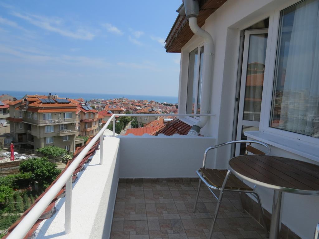 Family Hotel Sofi Sosopol Exterior foto