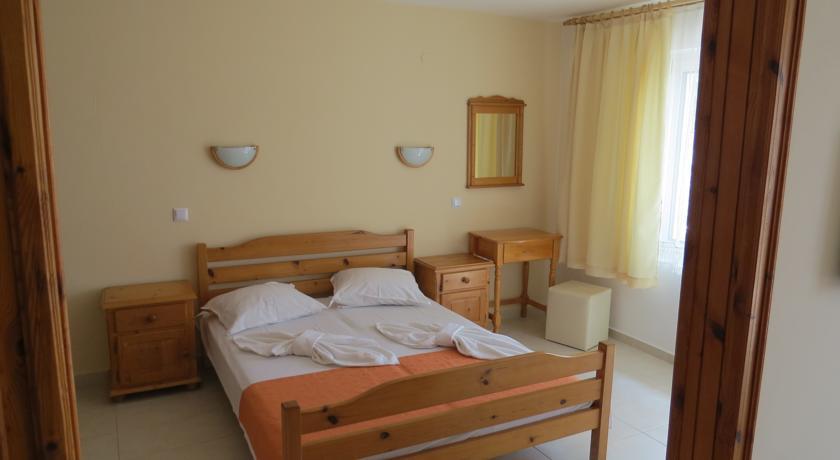 Family Hotel Sofi Sosopol Zimmer foto