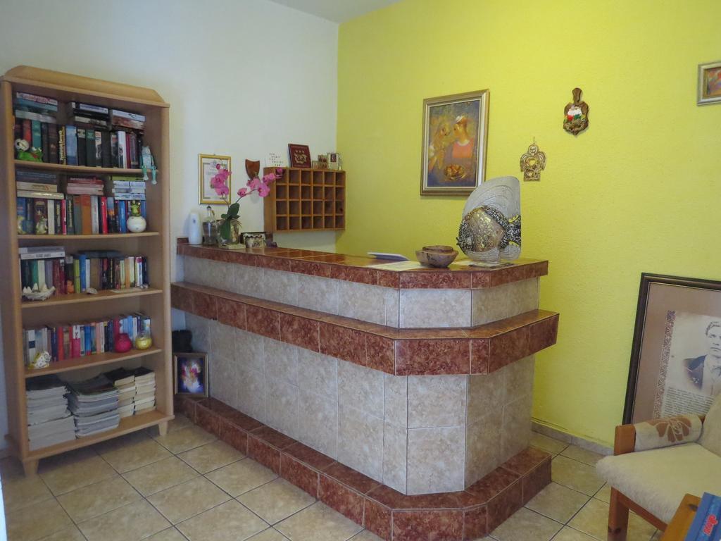 Family Hotel Sofi Sosopol Exterior foto