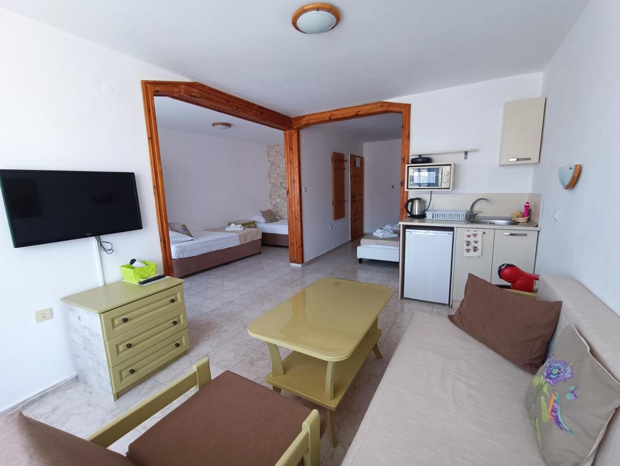 Family Hotel Sofi Sosopol Exterior foto
